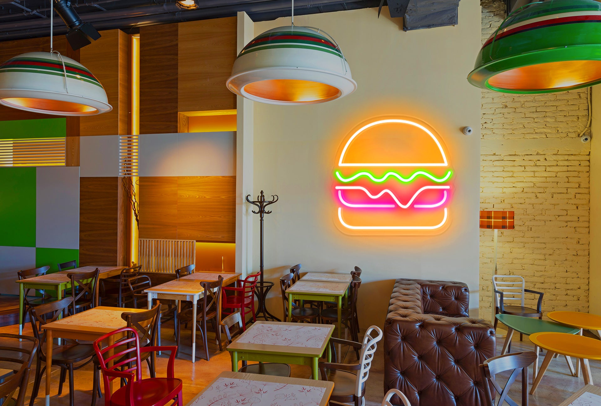 5 Brilliant Neon Signs to Light Up Your Kitchen