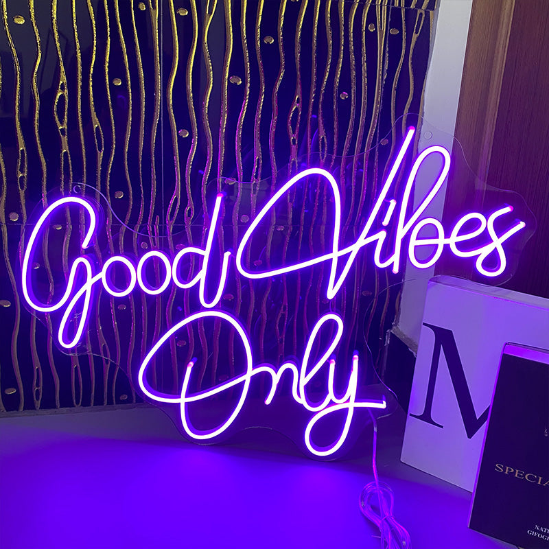 Cocktails and Vibes Gift Bundle
